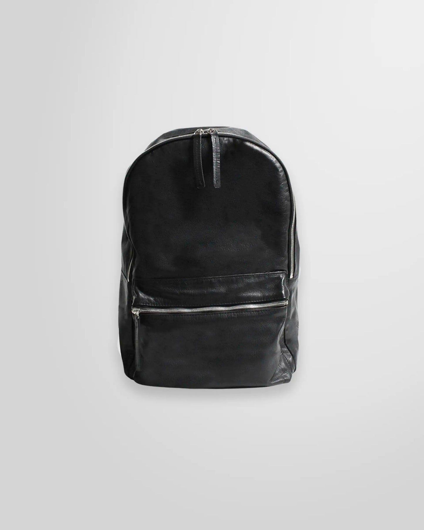 Front view of the Johnny Ramli minimalist backpack in black nappa leather.