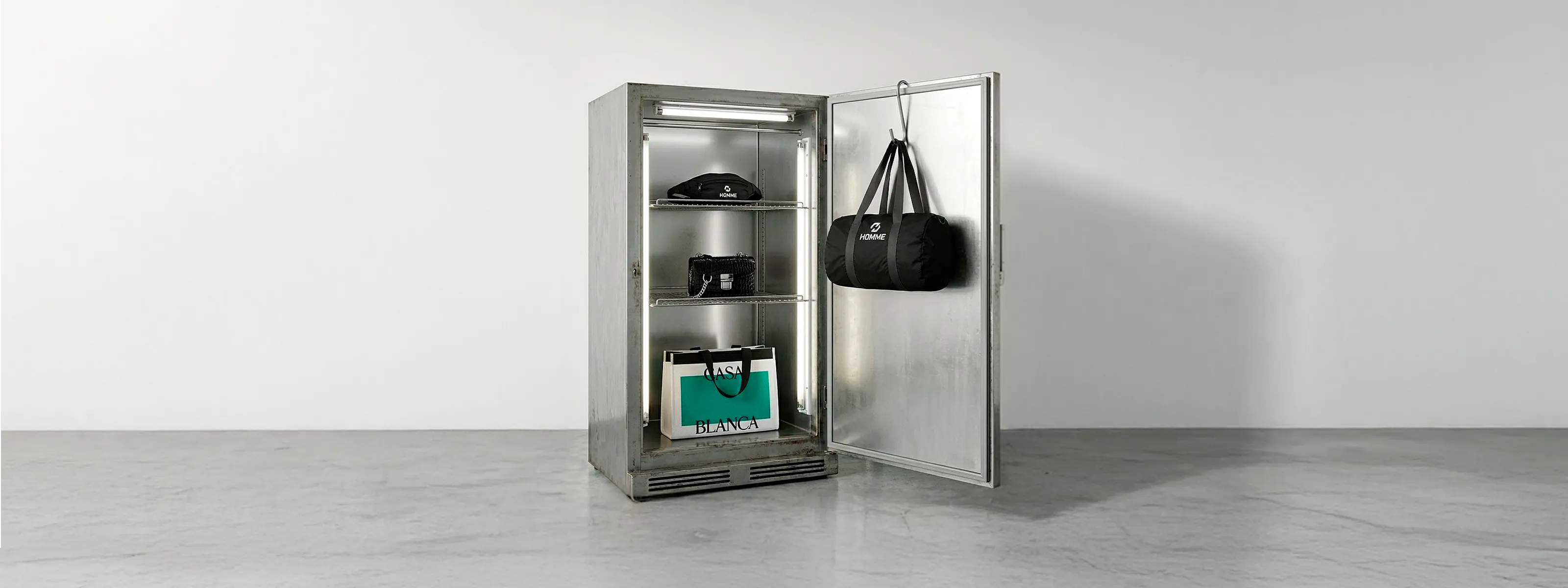 Gift Guide hero featuring Selected by HOMME+ curated products.