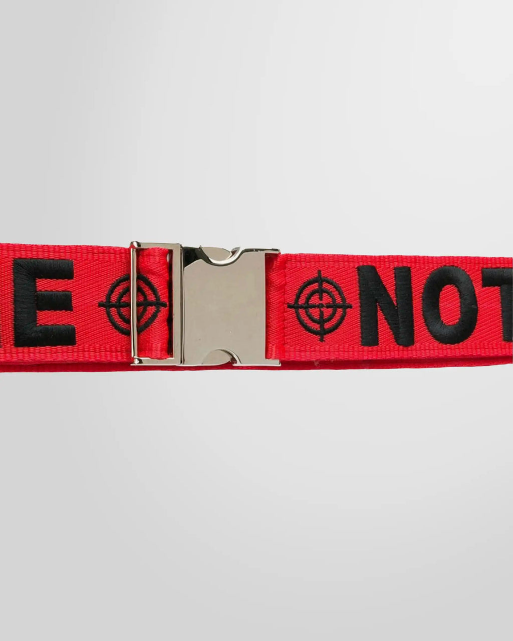 Close‑up of the silver‑tone metal buckle.