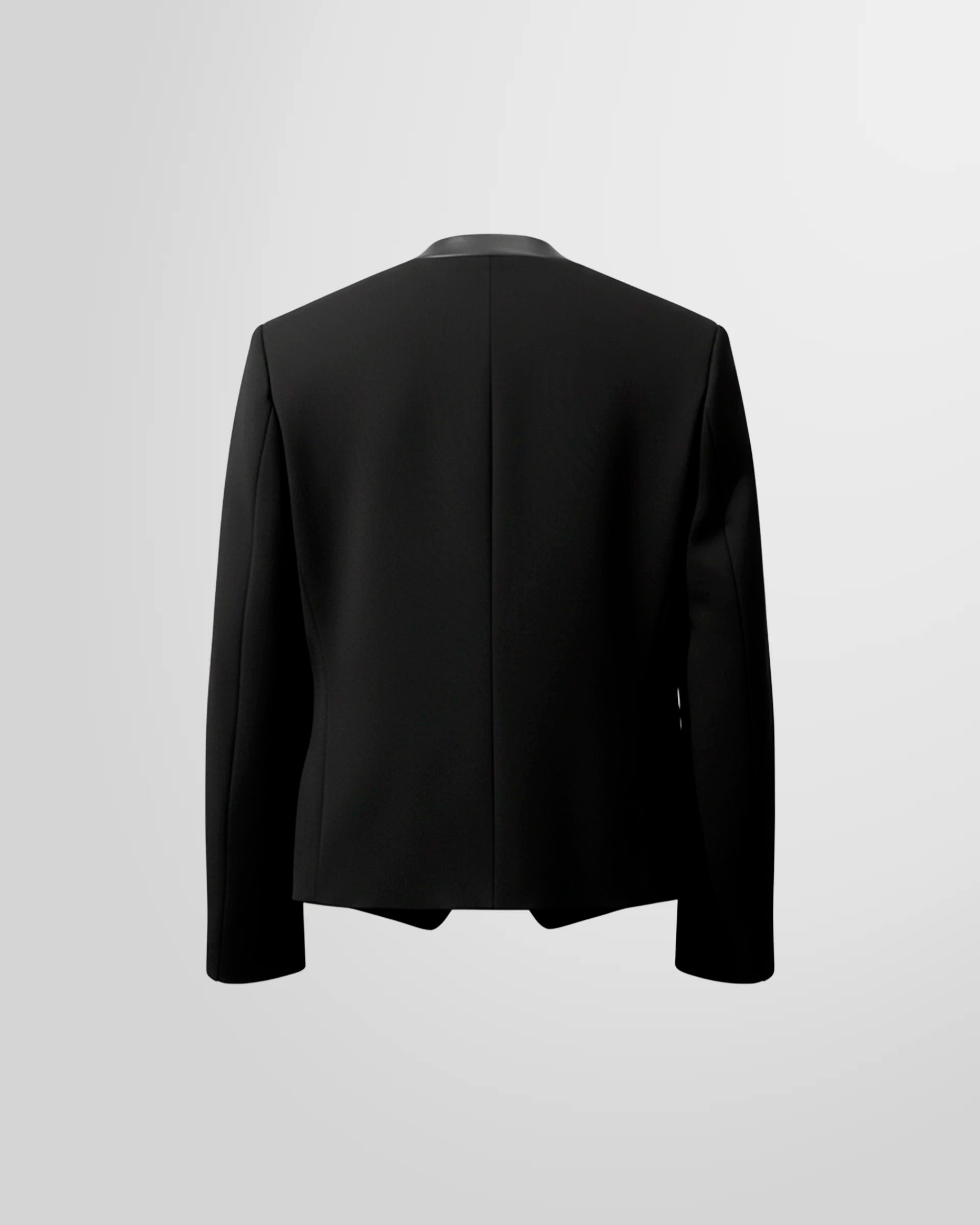 Back view of the Not Guilty Homme wool blazer, straight cut, and cropped silhouette.