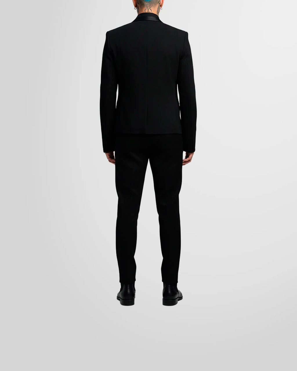 Model wearing the Not Guilty Homme blazer, back view.